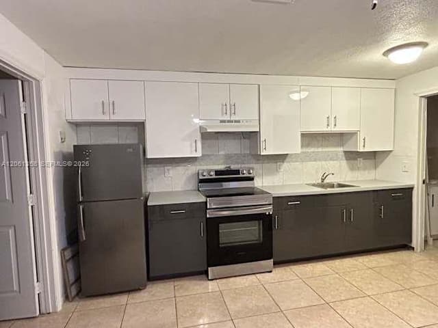 236 NW 9th Ave, South Bay FL 33493 - South Bay, FL - Photo 2