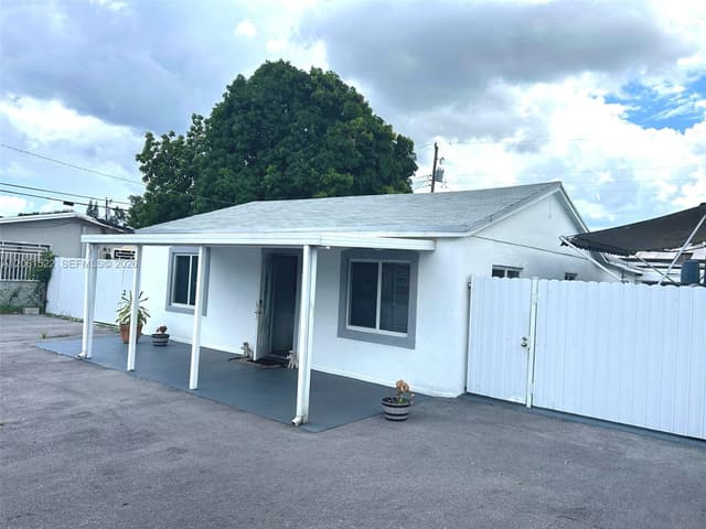 10401 NW 33rd Ave, Miami FL 33147 - Miami, FL - Photo 3