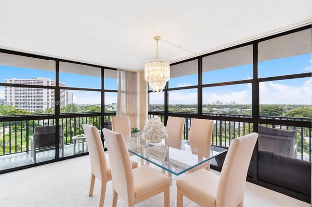 600 Parkview Dr # 709, Hallandale Beach FL 33009 - Hallandale Beach, FL - Photo 5