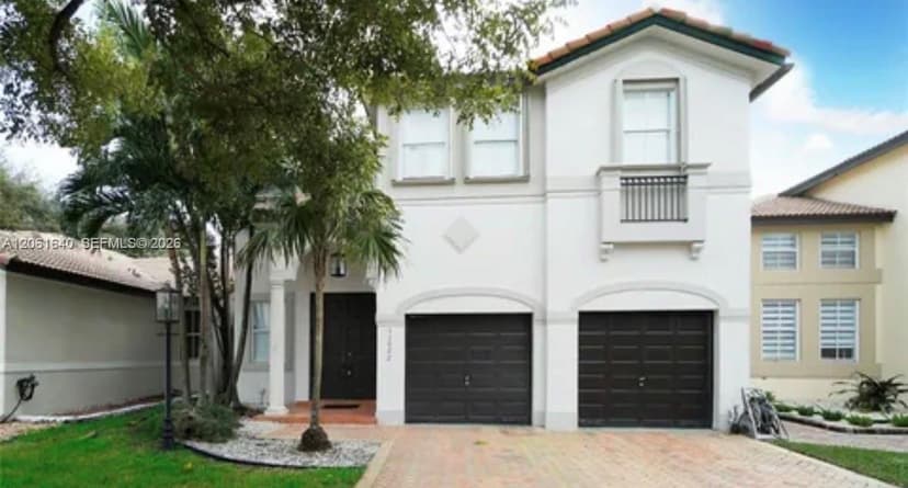 11022 NW 48th Ln, Doral FL 33178
