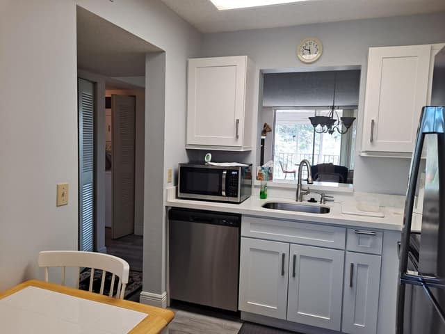 6795 Huntington Lane # 405, Delray Beach FL 33446 - Delray Beach, FL - Photo 4