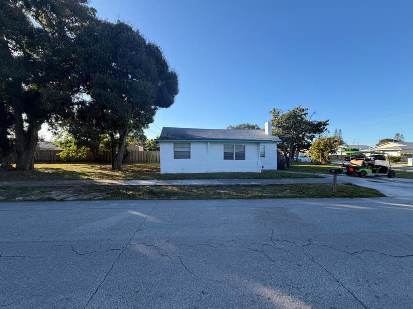 520 NW 3RD Street, Delray Beach FL 33444