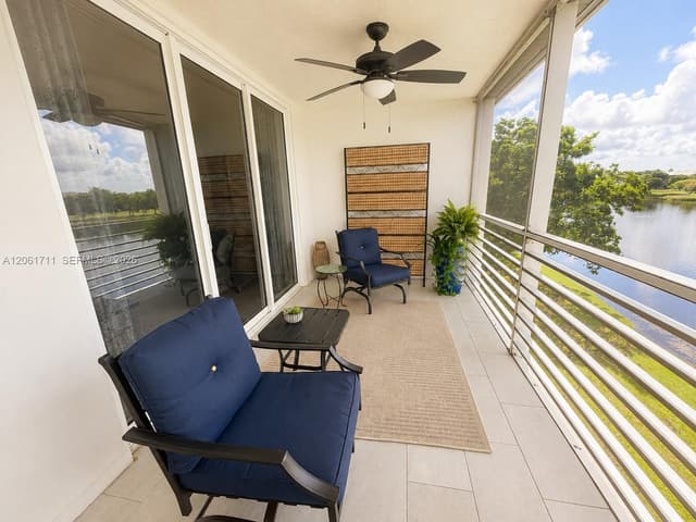 9420 Poinciana Pl # 417, Davie FL 33324 - Davie, FL - Photo 7