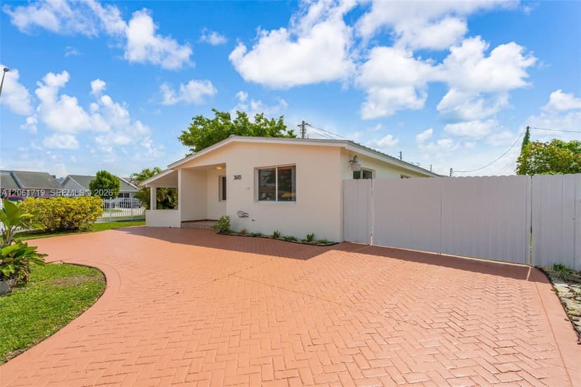 3685 W 9th Ave, Hialeah FL 33012