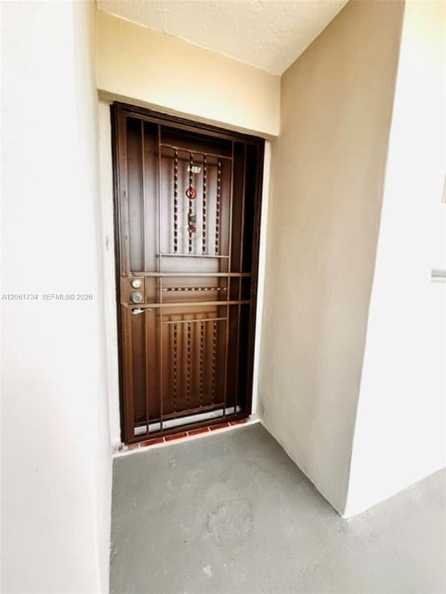 10145 NW 9th St Cir # 505, Miami FL 33172 - Miami, FL - Photo 2