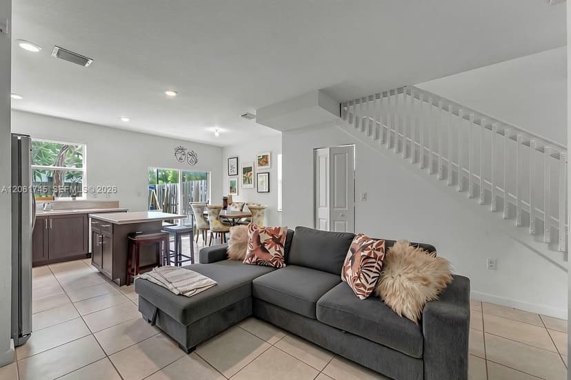2660 SE 15th St, Homestead FL 33035