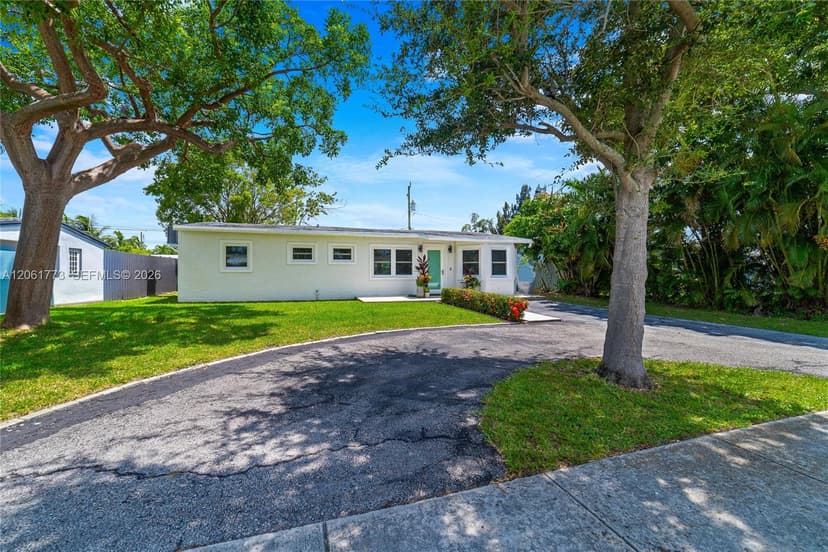 320 NE 59th Ct, Oakland Park FL 33334