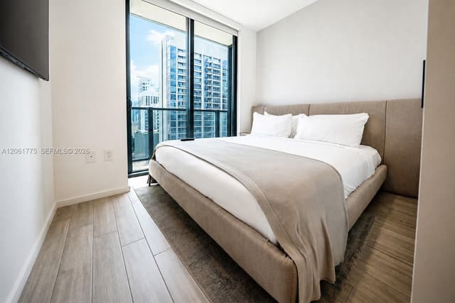 398 NE 5th St # 1615, Miami FL 33132 - Miami, FL - Photo 5