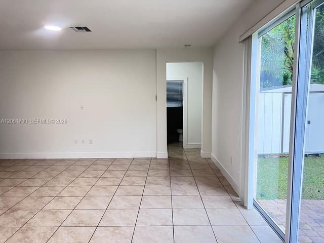 2190 SE 2nd St, Homestead FL 33033 - Homestead, FL - Photo 6