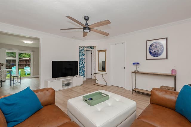 5631 FREEDOM Street, Hollywood FL 33021 - Hollywood, FL - Photo 6