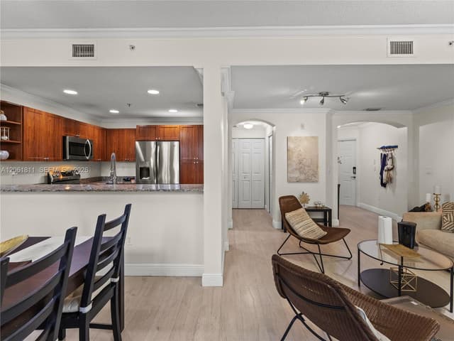 10885 NW 89th Ter # 217, Doral FL 33178 - Doral, FL - Photo 6