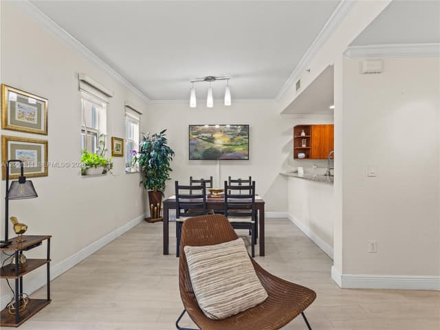 10885 NW 89th Ter # 217, Doral FL 33178 - Doral, FL - Photo 4