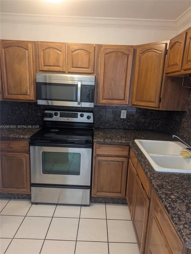 1051 SW 1st St # 411, Miami FL 33130 - Miami, FL - Photo 2
