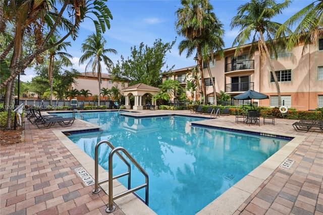 2015 SE 10th Ave # 130, Fort Lauderdale FL 33316 - Fort Lauderdale, FL - Photo 4