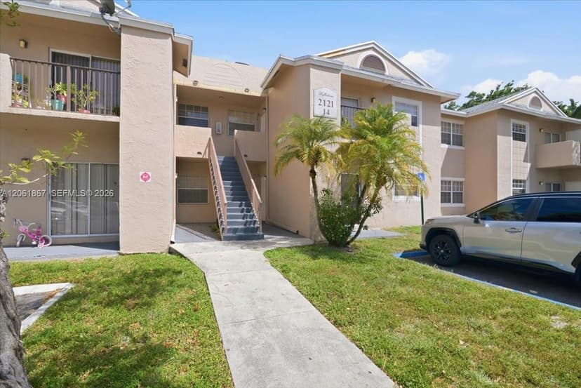 2121 NW 96th Ter # 14D, Pembroke Pines FL 33024
