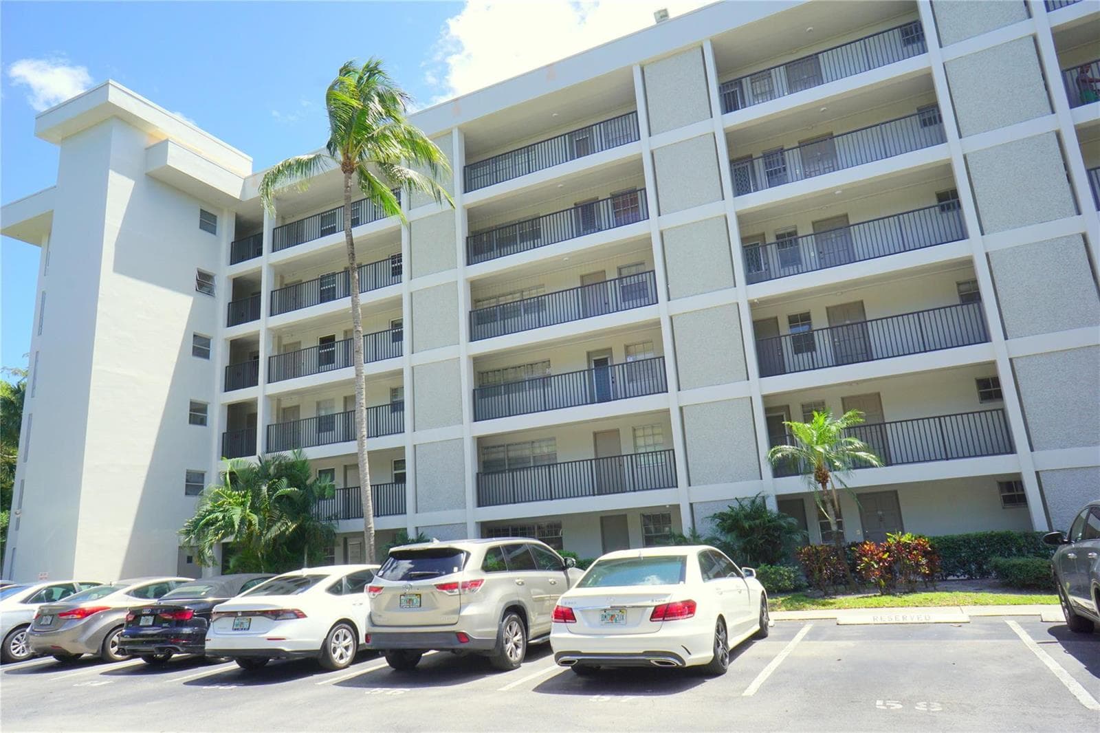 2600 S COURSE Drive # 410, Pompano Beach FL 33069 - Pompano Beach, FL - Photo 1