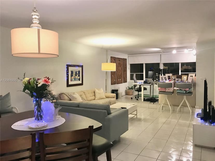 5005 Collins Ave # 518, Miami Beach FL 33140