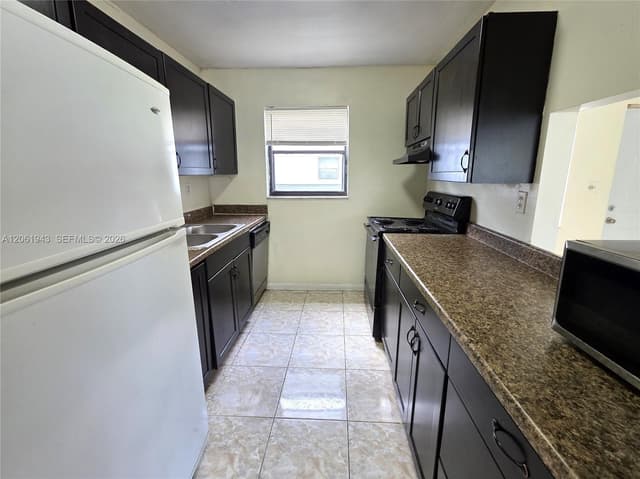 1850 N Congress Ave # 308, West Palm Beach FL 33401 - West Palm Beach, FL - Photo 5