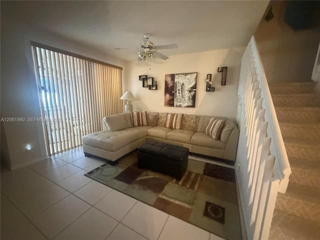 16836 SW 1st Pl, Pembroke Pines FL 33027 - Pembroke Pines, FL - Photo 5