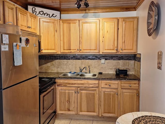 252 BEDFORD J, West Palm Beach FL 33417 - West Palm Beach, FL - Photo 2