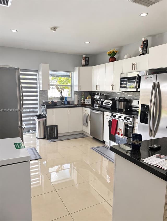 19324 SW 120th Ave, Miami FL 33177 - Miami, FL - Photo 3