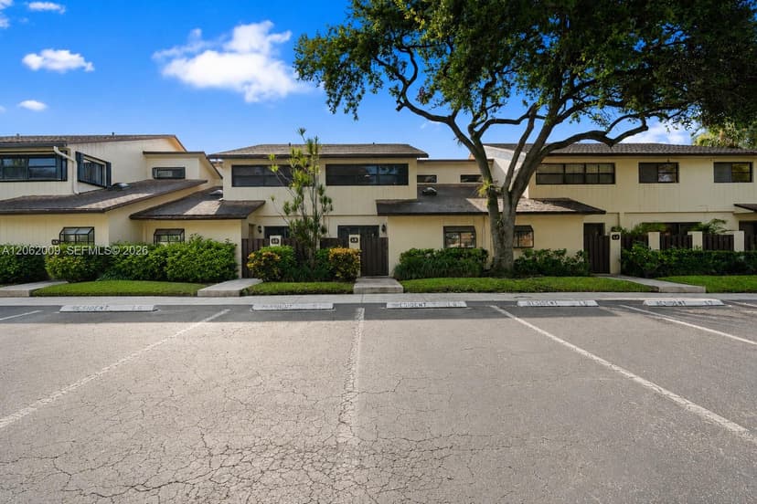 7640 NW 79th Ave # L6, Tamarac FL 33321