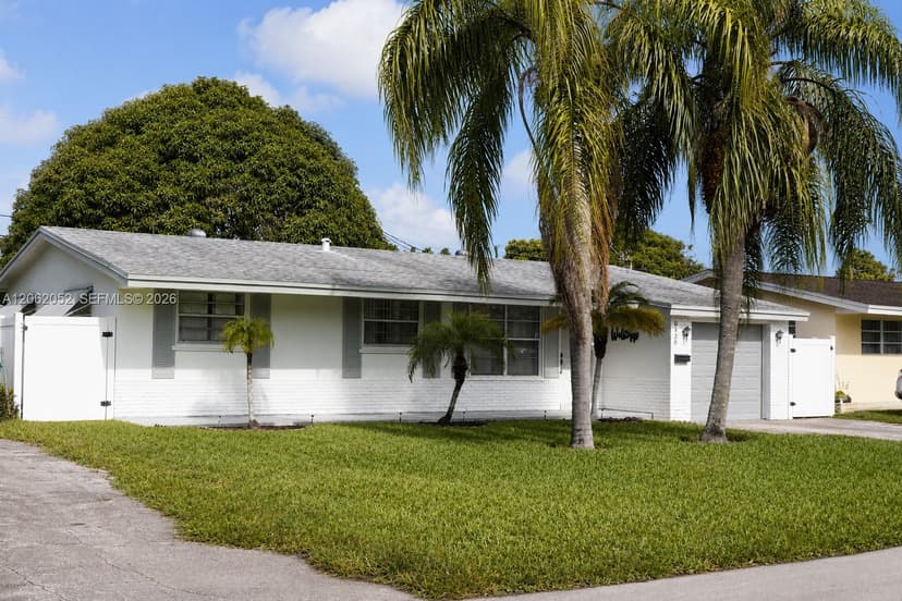 2430 Sabal Palm Dr, Miramar FL 33023