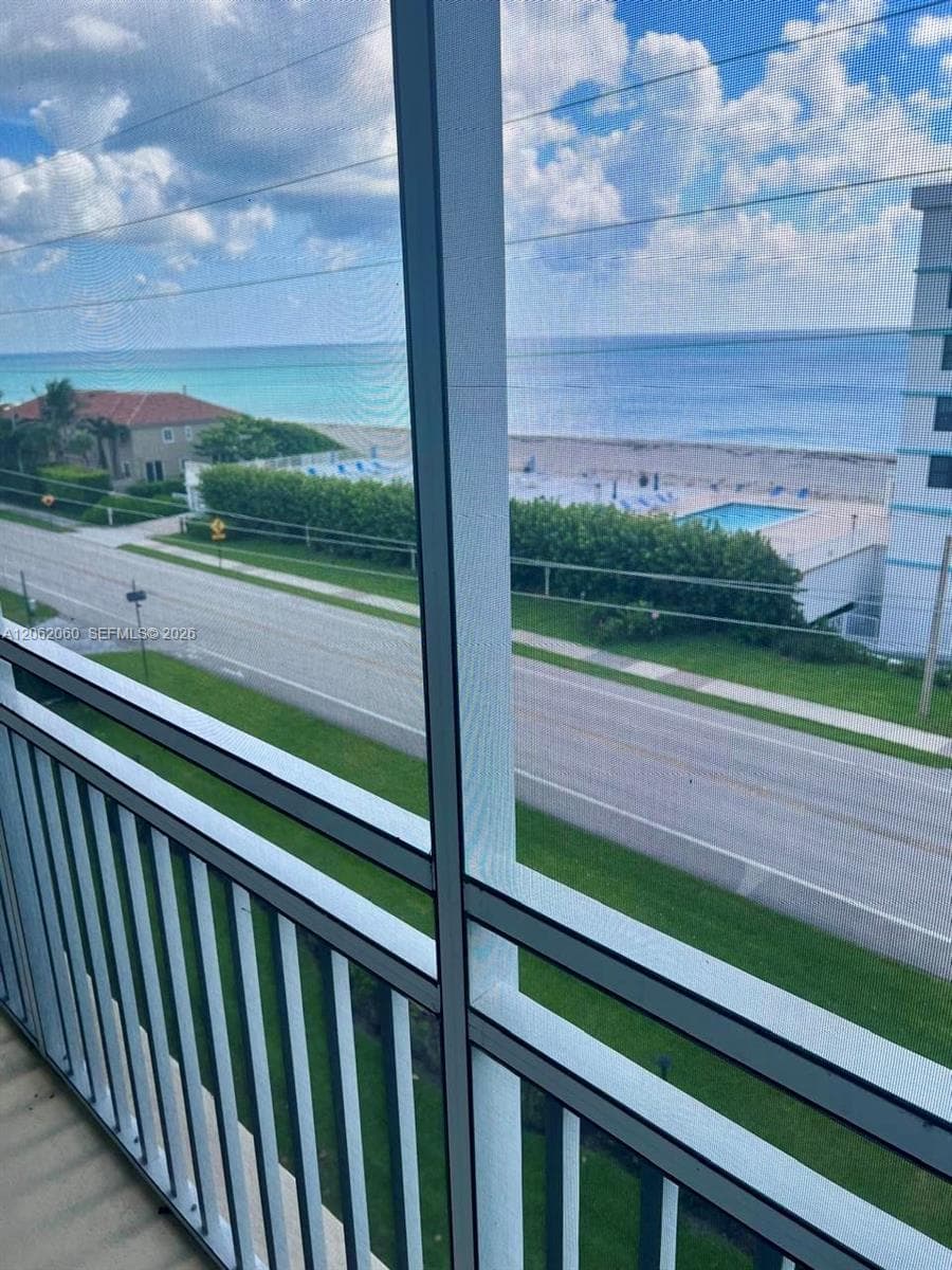 911 Ocean Dr # 503, Juno Beach FL 33408 - Juno Beach, FL - Photo 1