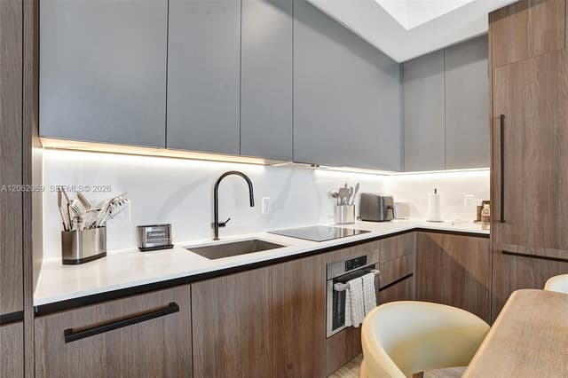 580 72nd St # 1809, Miami Beach FL 33141 - Miami Beach, FL - Photo 6
