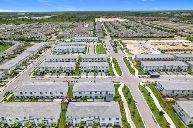 716 SE 14th St, Homestead FL 33034 - Homestead, FL - Photo 3