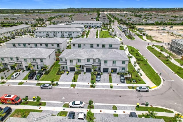 716 SE 14th St, Homestead FL 33034 - Homestead, FL - Photo 5