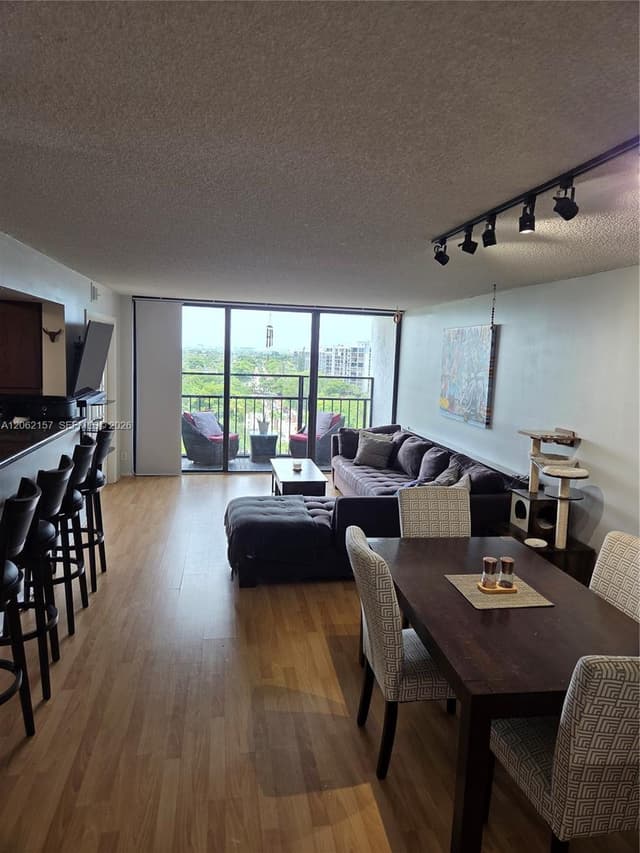 200 Leslie Dr # 1029, Hallandale Beach FL 33009 - Hallandale Beach, FL - Photo 2