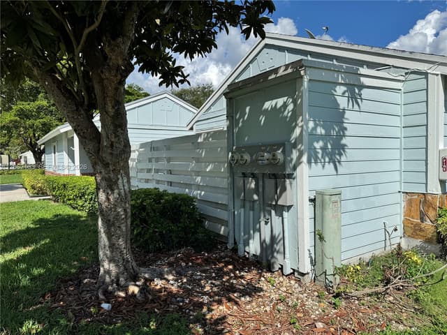 14700 SW 139th Ave # 40, Miami FL 33186 - Miami, FL - Photo 3