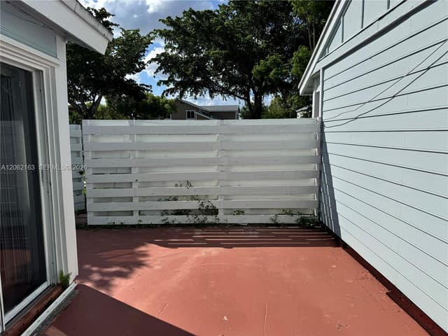 14700 SW 139th Ave # 40, Miami FL 33186 - Miami, FL - Photo 5