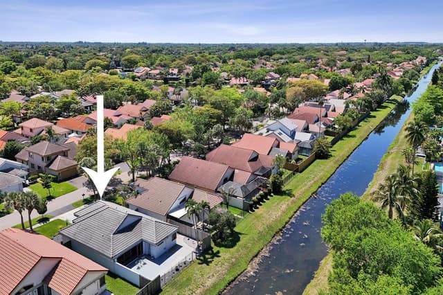 9355 NW 18TH Drive, Plantation FL 33322 - Plantation, FL - Photo 7