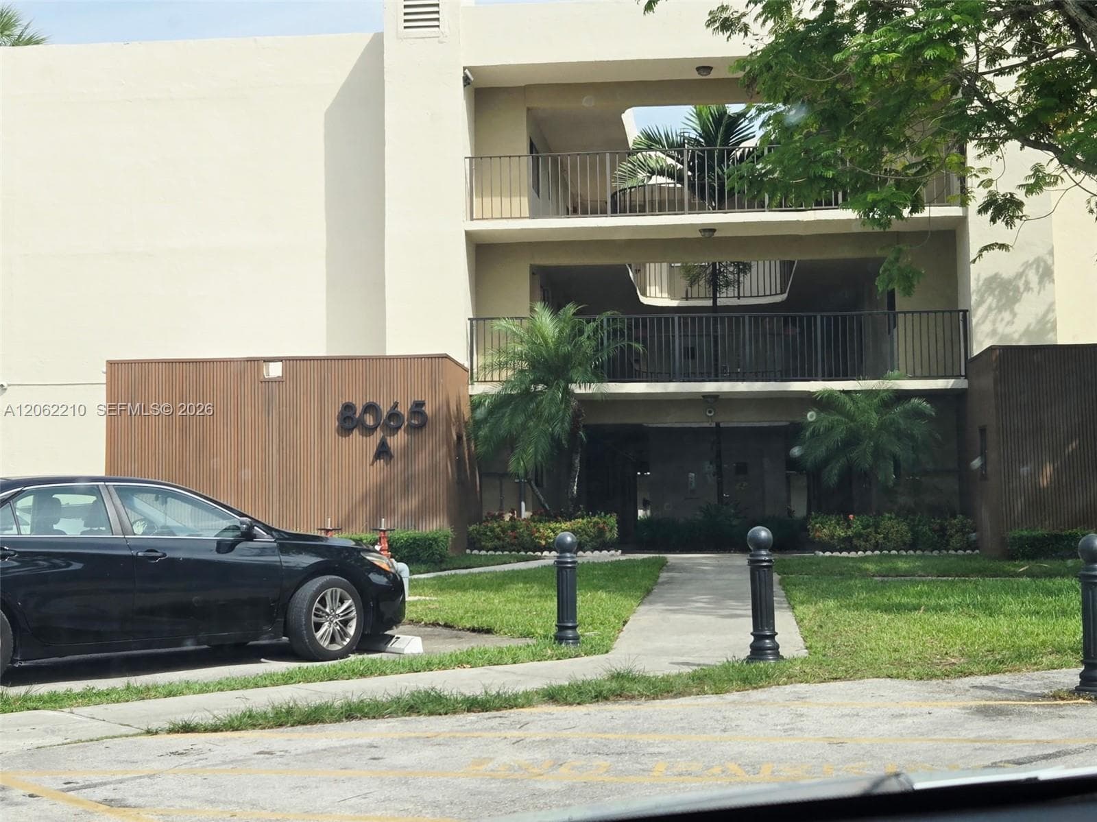 8065 SW 107th Ave # 301, Miami FL 33173