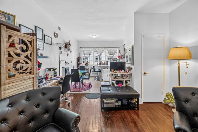 836 10th St # 8, Miami Beach FL 33139 - Miami Beach, FL - Photo 5