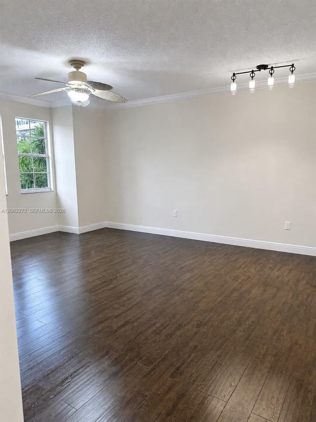 533 NE 3rd Ave # 320, Fort Lauderdale FL 33301 - Fort Lauderdale, FL - Photo 7