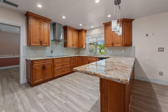 8331 SW 156th St, Palmetto Bay FL 33157 - Palmetto Bay, FL - Photo 6