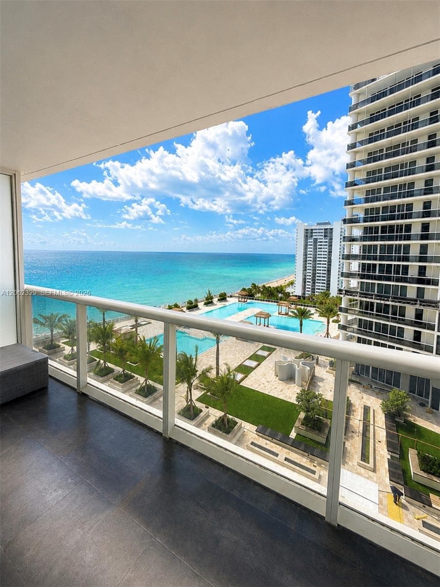 1830 S Ocean Dr # 1405, Hallandale Beach FL 33009 - Hallandale Beach, FL - Photo 1