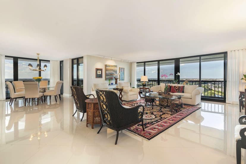 2480 PRESIDENTIAL Way # 1901, West Palm Beach FL 33401