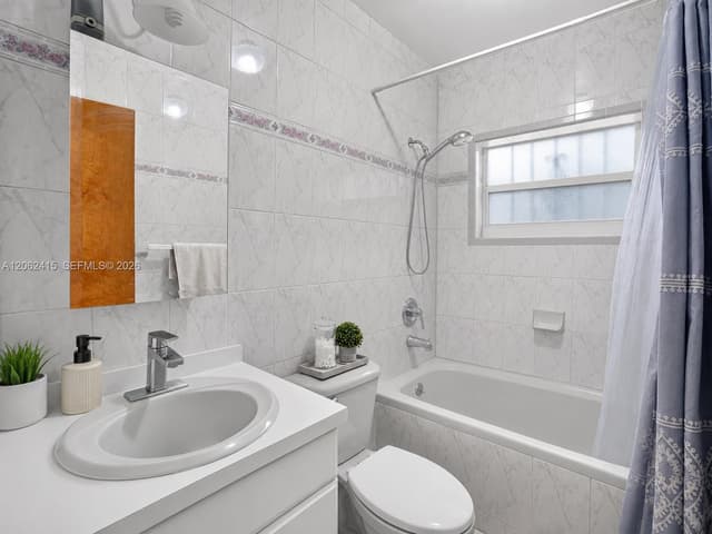 2815 NW 14th St, Miami FL 33125 - Miami, FL - Photo 7