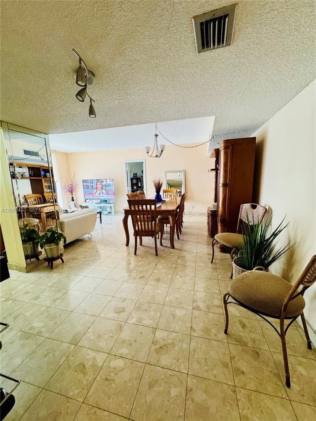 18181 NE 31st Ct, Aventura FL 33160 - Aventura, FL - Photo 7