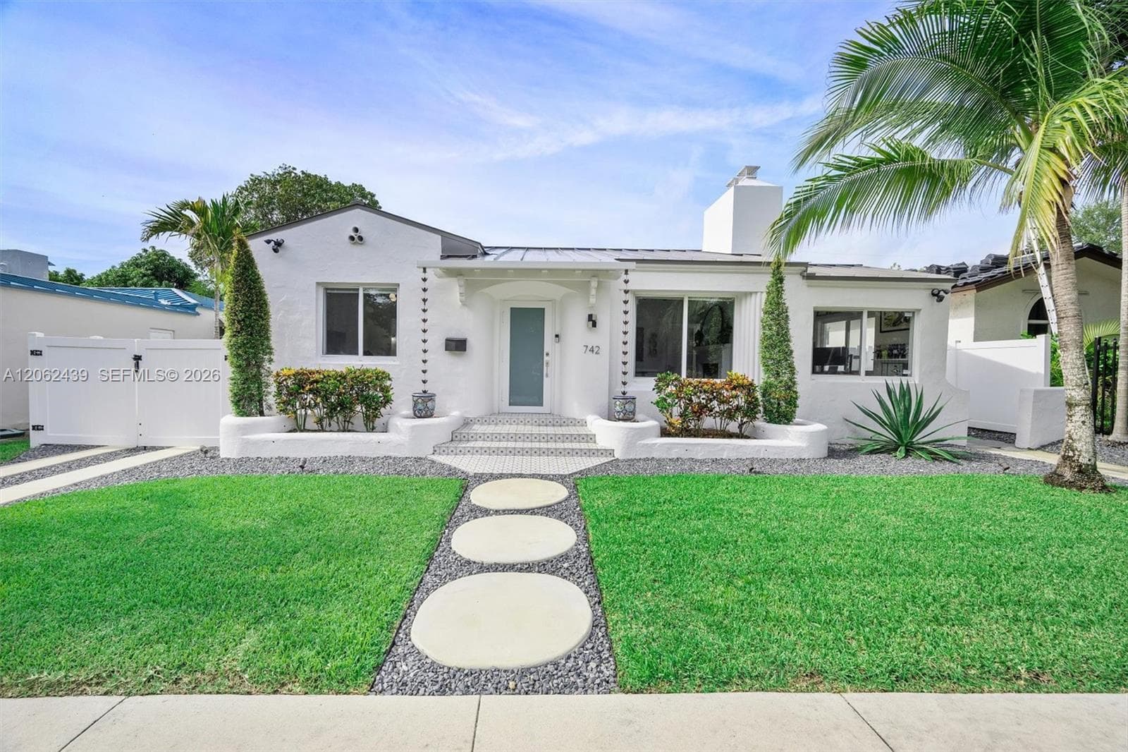 742 NE 82nd Ter, Miami FL 33138 - Miami, FL - Photo 1