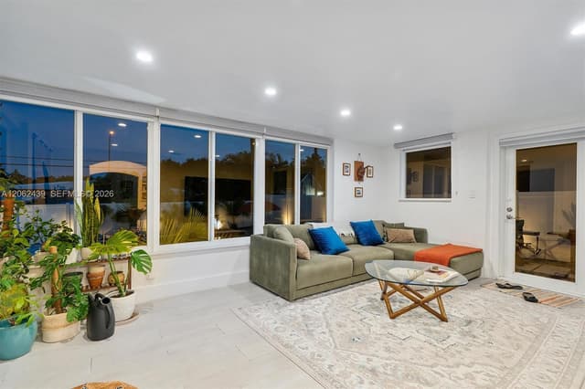 742 NE 82nd Ter, Miami FL 33138 - Miami, FL - Photo 4