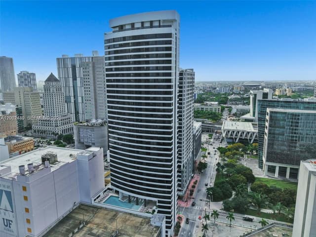 225 N Miami Ave # 1801, Miami FL 33128 - Miami, FL - Photo 2