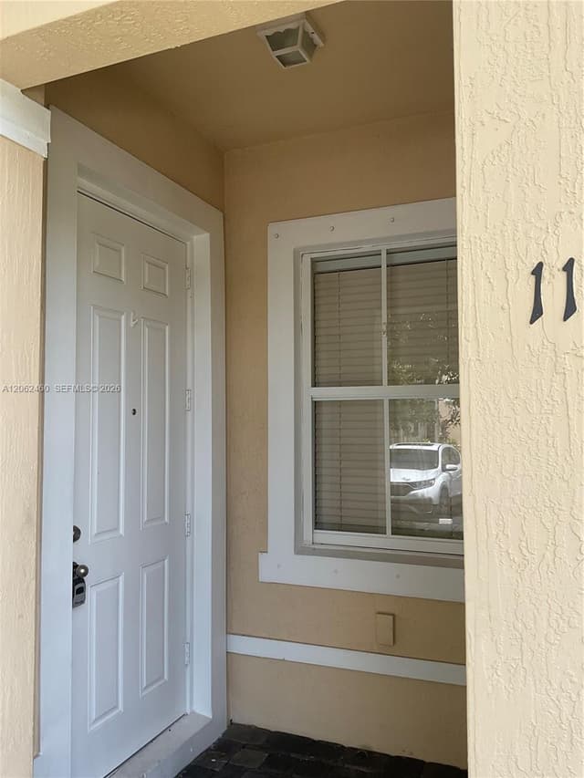 2885 SE 1st Dr # 11, Homestead FL 33033 - Homestead, FL - Photo 3