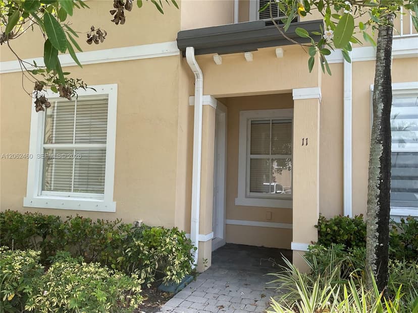 2885 SE 1st Dr # 11, Homestead FL 33033