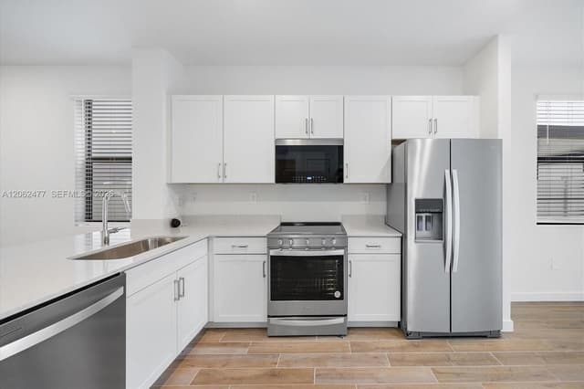 713 SE 15th Ave, Homestead FL 33033 - Homestead, FL - Photo 4