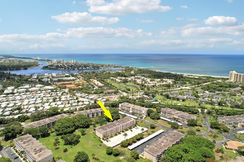 300 N Hwy A1A # 105J, Jupiter FL 33477